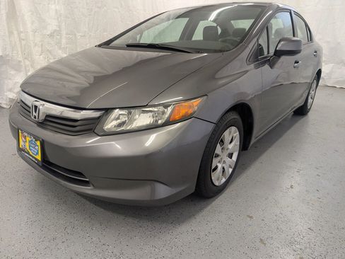 Used 2012 Honda Civic LX image 2