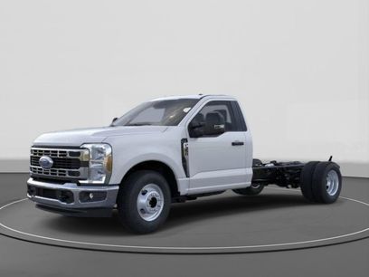 New 2026 Ford F350 XL w/ XL Chrome Package