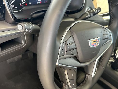 New 2025 Cadillac XT5 Luxury w/ LPO, Floor Liner Package FWD image 17