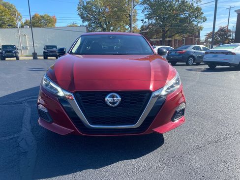 Used 2022 Nissan Altima 2.5 SR image 2