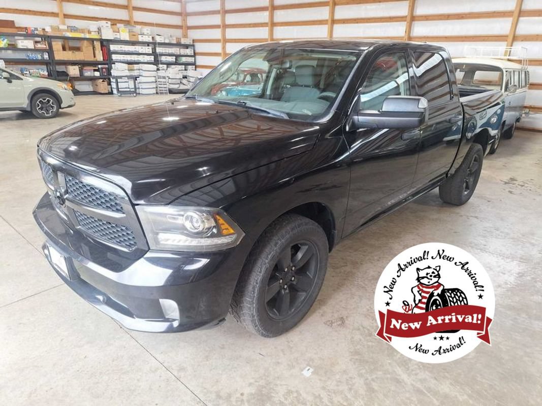 Used 2014 RAM 1500 Express w/ Black Ram 1500 Express Group AWD/4WD image 1