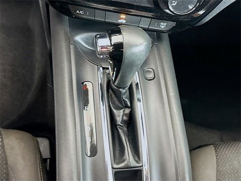 Used 2020 Honda HR-V Sport image 16