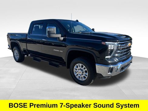 Used 2024 Chevrolet Silverado 2500 LTZ w/ LTZ Convenience Package image 8
