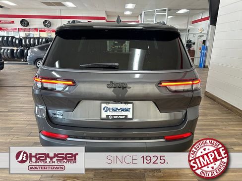 New 2026 Jeep Grand Cherokee L Limited AWD/4WD image 4