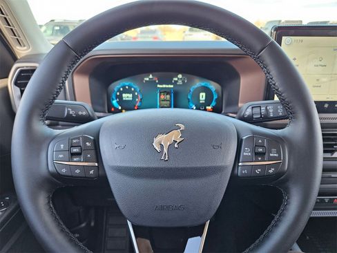 New 2025 Ford Bronco Sport Outer Banks image 18