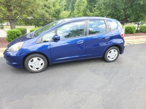 Used 2013 Honda Fit image 1