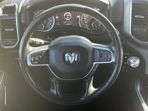 Used 2024 RAM 1500 Laramie AWD/4WD image 15
