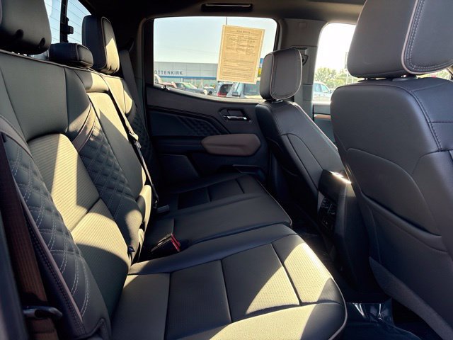 Used 2026 GMC Canyon Denali AWD/4WD image 36