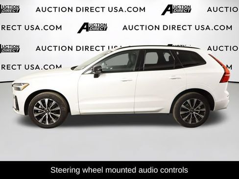 Used 2024 Volvo XC60 B5 Plus AWD/4WD image 5