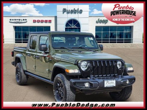 Used 2023 Jeep Gladiator Willys image 1