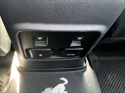 Used 2022 Ford Bronco Outer Banks AWD/4WD image 36