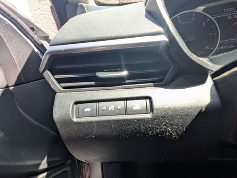 Used 2022 Nissan Altima 2.5 SV FWD image 16