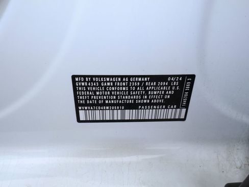 Used 2024 Volkswagen GTI Autobahn FWD image 36