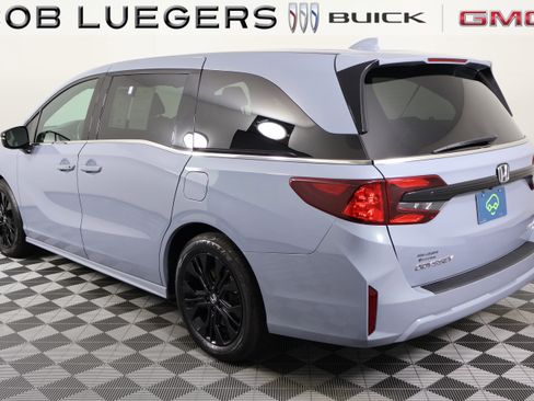 Used 2025 Honda Odyssey Sport-L image 4