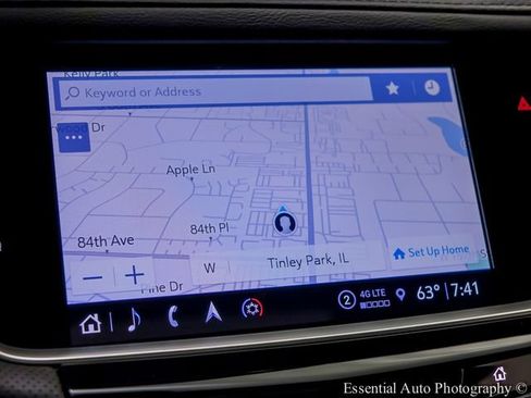Certified 2023 Cadillac XT5 Premium Luxury AWD/4WD image 16