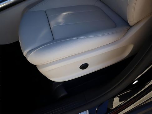 New 2026 Mercedes-Benz GLA 250 4MATIC image 31