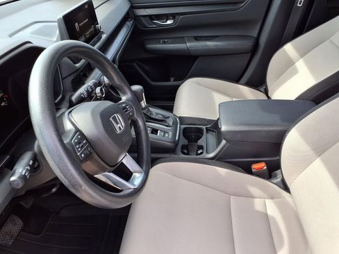 Used 2024 Honda CR-V LX image 16