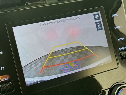 Used 2023 Hyundai Tucson SEL w/ Cargo Package AWD/4WD image 16