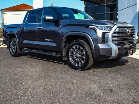 Used 2025 Toyota Tundra Limited image 3