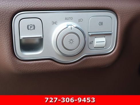Certified 2025 Mercedes-Benz GLS 580 4MATIC image 27