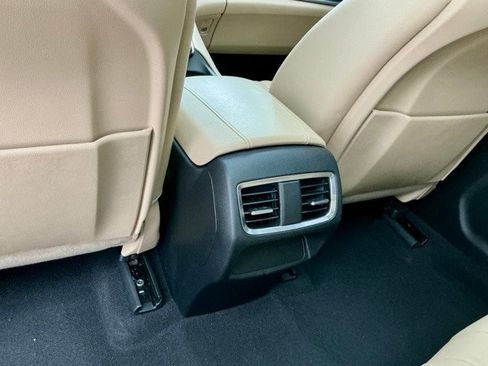 Used 2019 Acura RDX FWD image 11