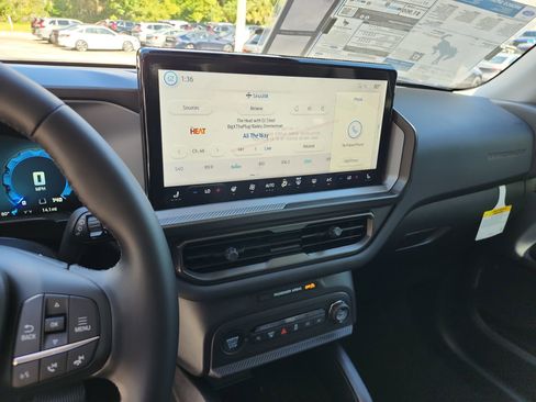 New 2025 Ford Bronco Sport Outer Banks image 11