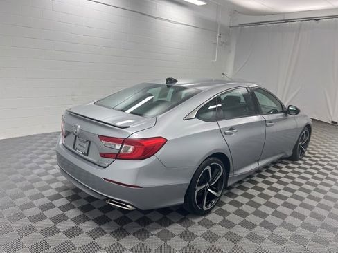 Used 2022 Honda Accord Sport image 5