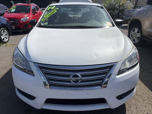 Used 2014 Nissan Sentra S FWD image 3