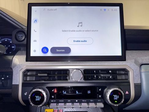 Used 2024 Toyota Tacoma Trailhunter image 24