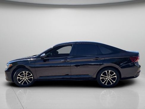 Used 2022 Volkswagen Jetta Sport FWD image 19