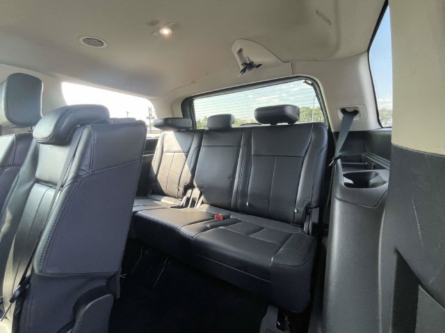 Used 2022 Ford Expedition XLT AWD/4WD image 14