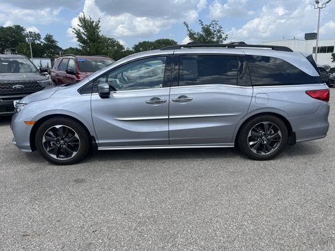 Used 2021 Honda Odyssey Elite image 7