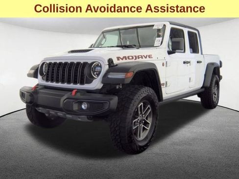 Used 2026 Jeep Gladiator Mojave AWD/4WD image 4