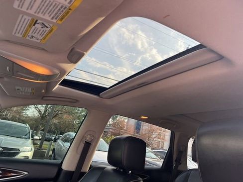 Used 2018 INFINITI QX60 Luxe w/ Deluxe Technology Package image 14