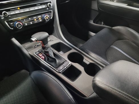 Used 2019 Kia Optima S FWD image 26