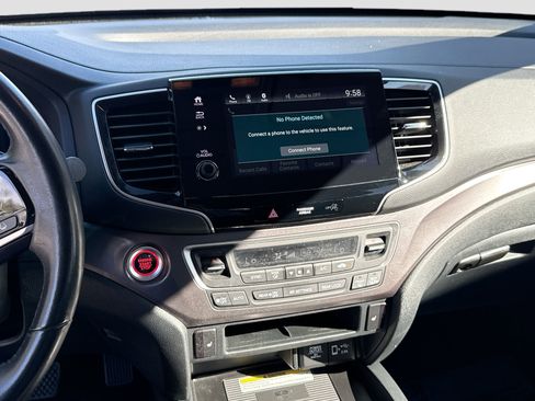 Used 2022 Honda Pilot Special Edition image 10