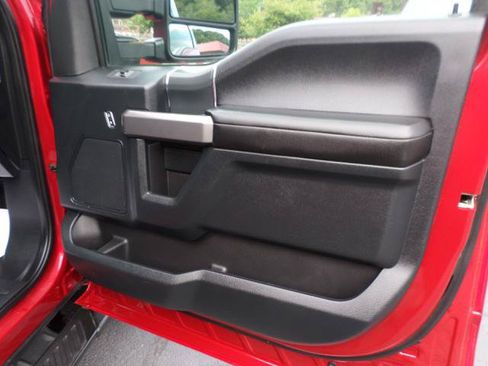 Used 2020 Ford F150 XLT w/ Equipment Group 302A Luxury AWD/4WD image 37