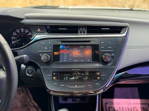 Used 2014 Toyota Avalon XLE Touring image 25