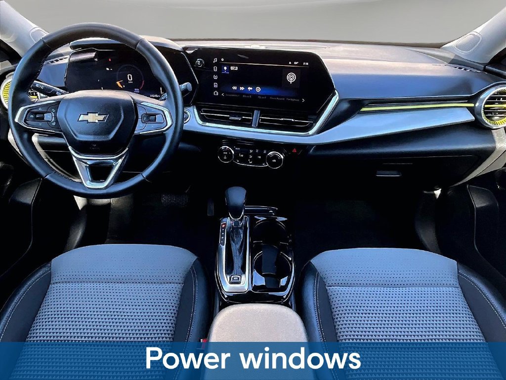 Used 2025 Chevrolet Trax LT w/ Driver Confidence Package FWD image 10