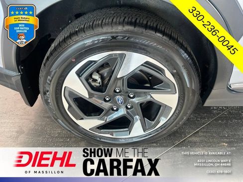 Used 2024 Subaru Crosstrek 2.5i Limited w/ Crosstrek Mirror Package AWD/4WD image 9