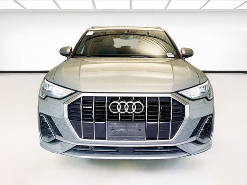 Used 2021 Audi Q3 2.0T Premium w/ Convenience Package AWD/4WD image 2