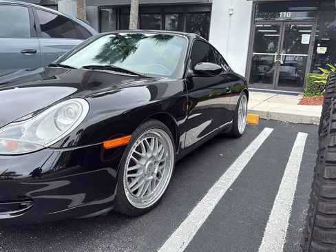 Used 1999 Porsche 911 Carrera 4 AWD/4WD image 3