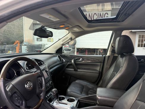 Used 2015 Buick Enclave Leather image 18