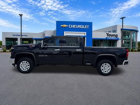 Certified 2024 Chevrolet Silverado 2500 LTZ w/ LTZ Convenience Package AWD/4WD image 4