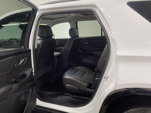 Used 2021 Chevrolet Traverse Premier w/ Redline Edition image 13