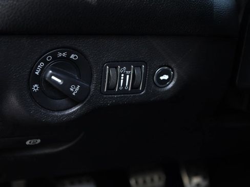 Used 2019 Dodge Challenger R/T Scat Pack RWD image 35