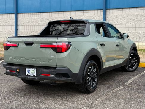 Used 2024 Hyundai Santa Cruz SE image 5