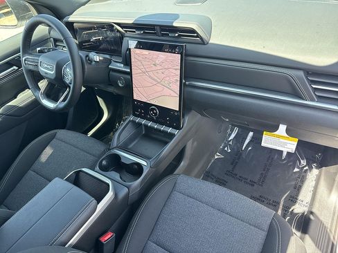 New 2026 GMC Terrain Elevation w/ Black Edition FWD image 28