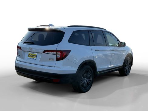 Used 2022 Honda Pilot Sport image 5