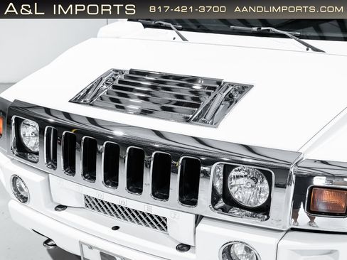 Used 2009 HUMMER H2 Luxury image 17